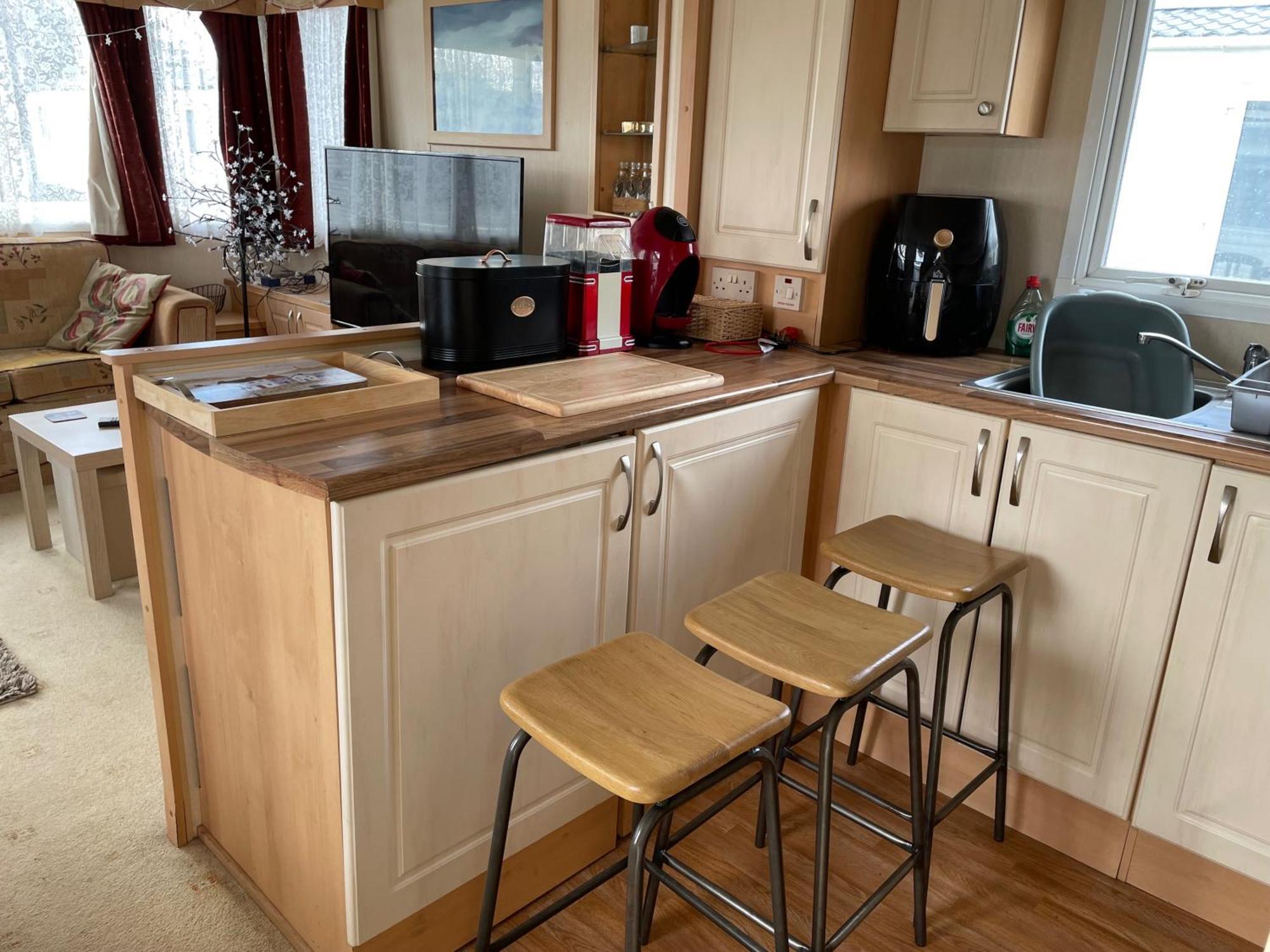 Cozy Camber Caravan 3 Bedroom Retreat With Decking Rye Zewnętrze zdjęcie